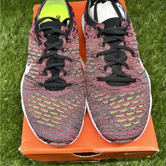 Nike women Air Zoom Fearless Fly Knit size 6.5 - Picture 3 of 5